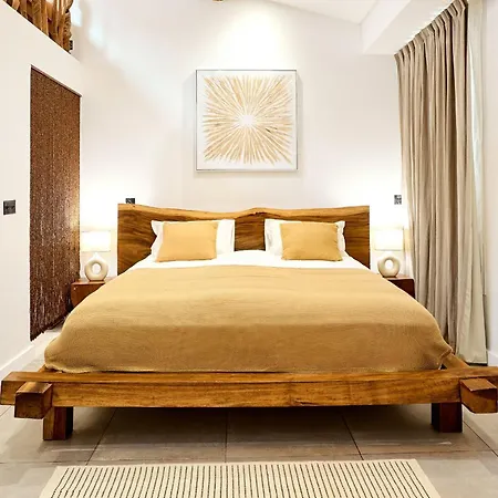 Alma Apartment