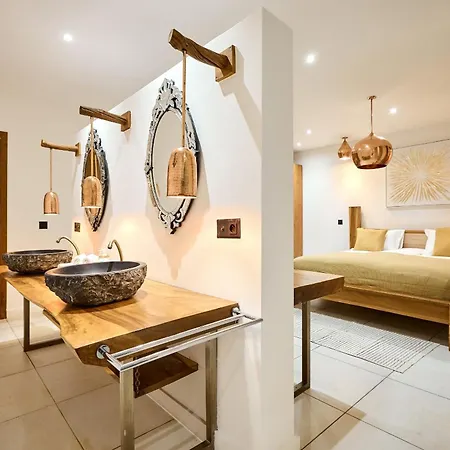 Alma Apartman Cannes