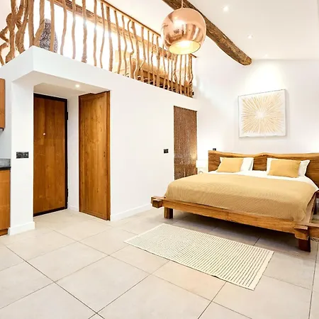 Appartement Alma *